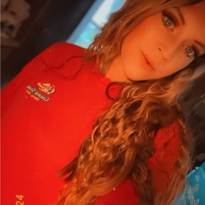 Meet your Posher, Christy